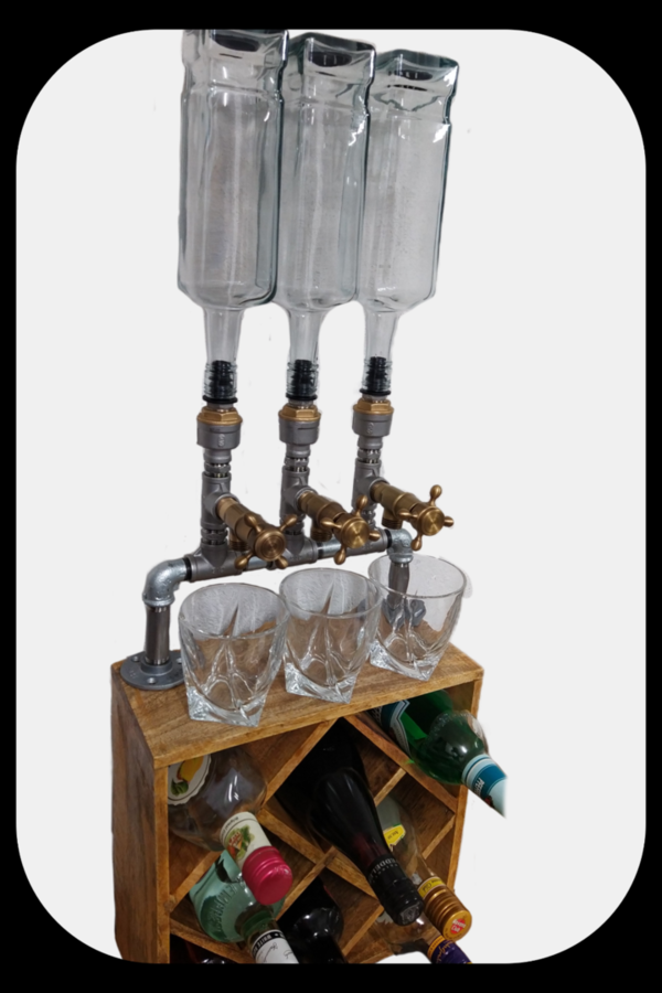 Gertränkespende mit Flaschenregal Variante 3